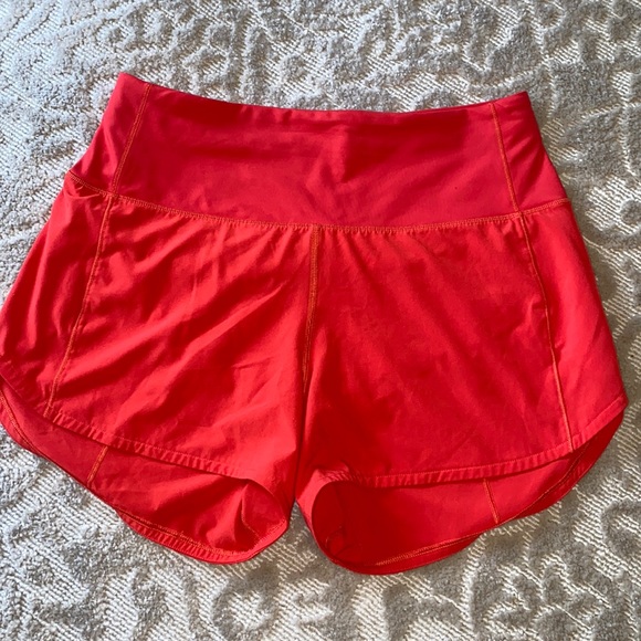 lululemon athletica Pants - EUC! Lululemon Shorts